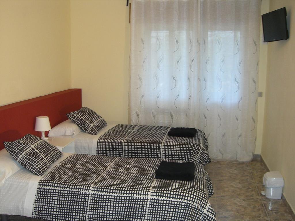 Pension Aqua Rooms Portomarin Esterno foto