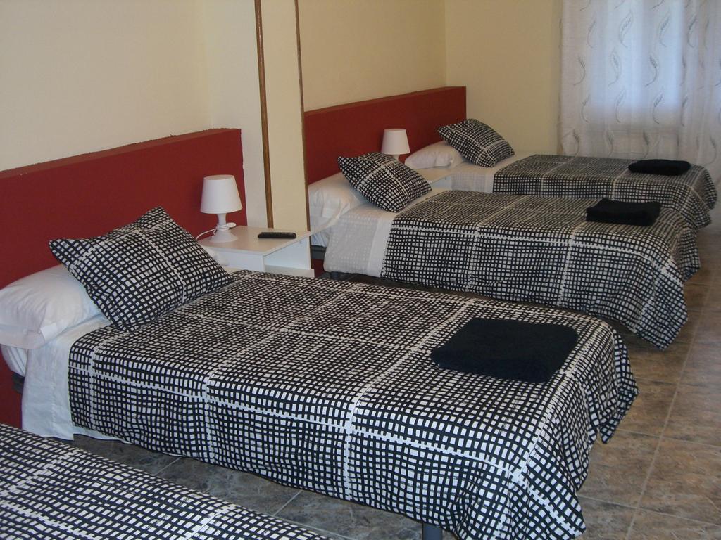 Pension Aqua Rooms Portomarin Esterno foto