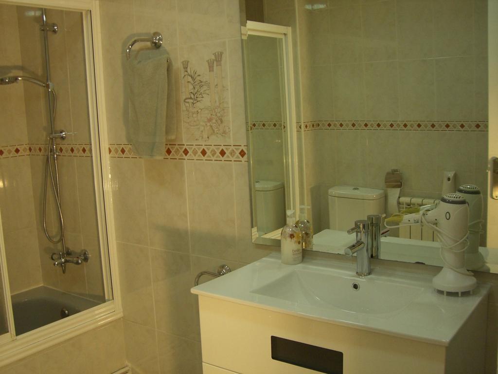 Pension Aqua Rooms Portomarin Esterno foto